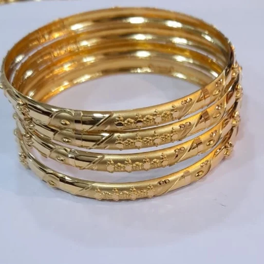 Gold Bangles in Madhepur